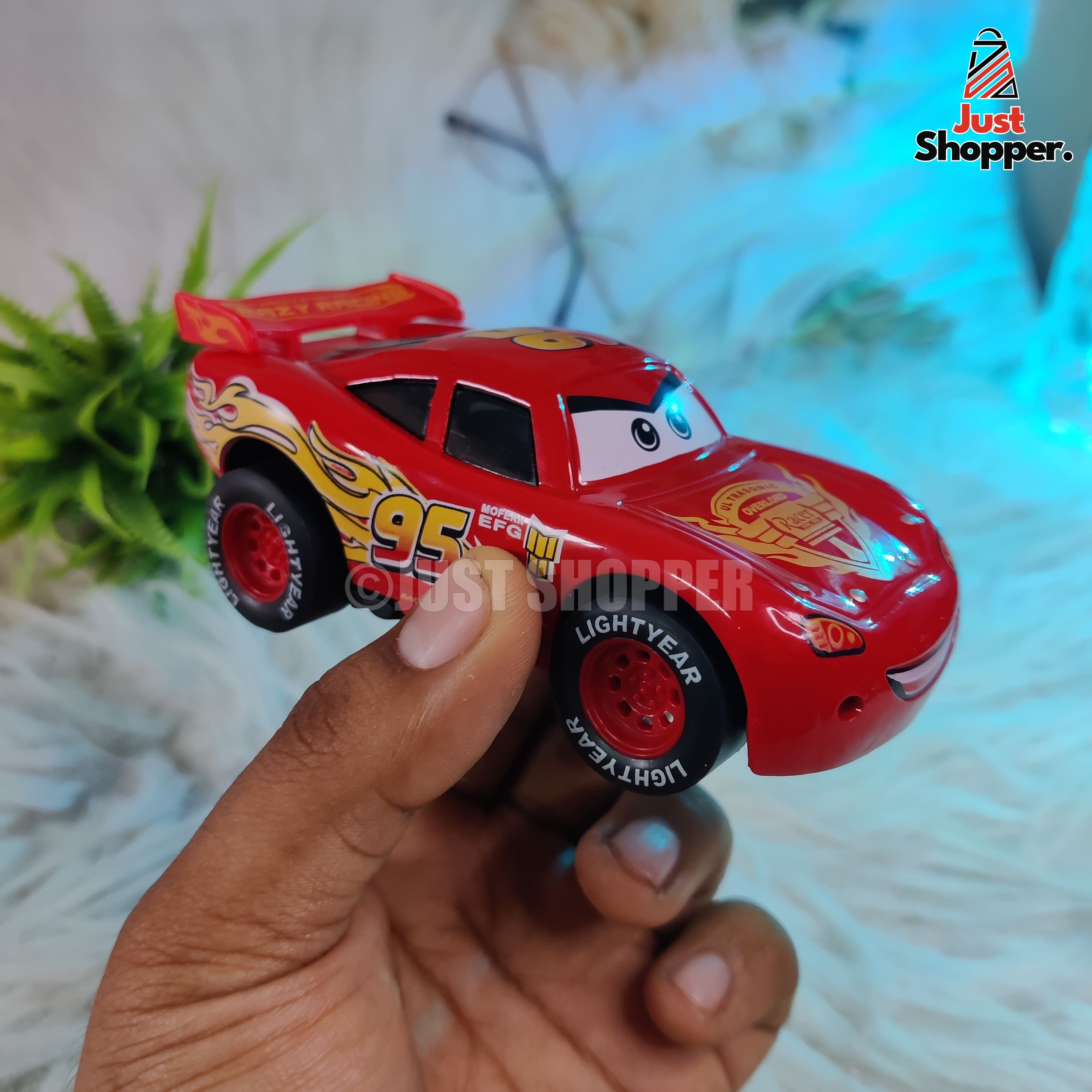 Lightning McQueen Car Big - Main Image